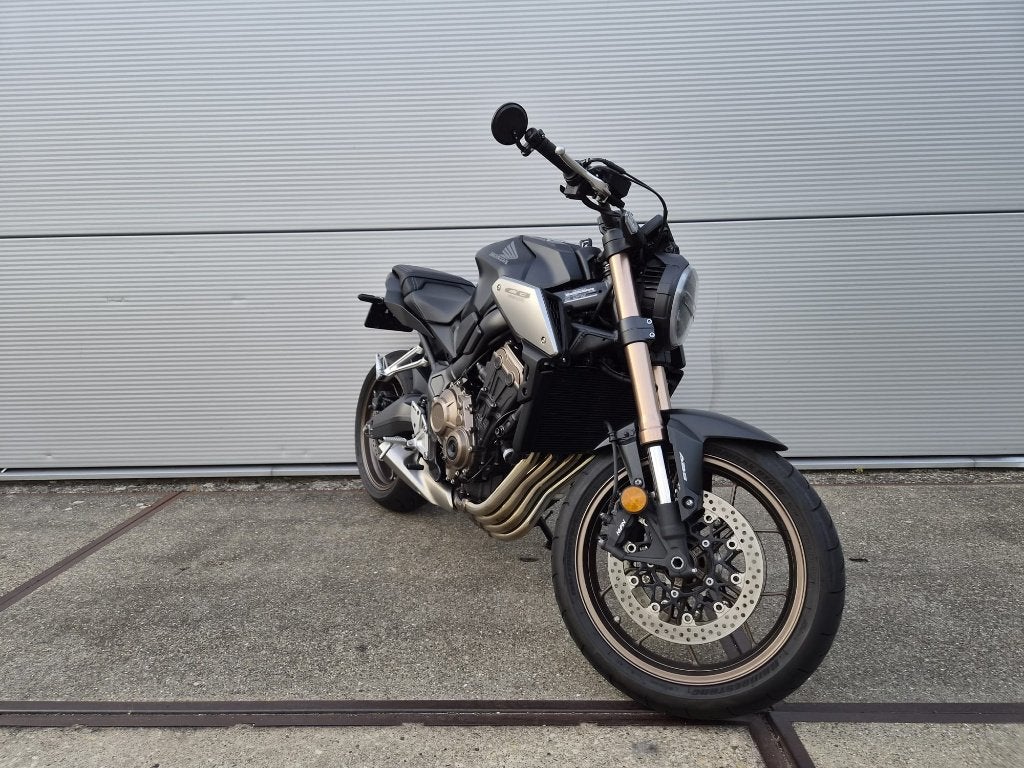 Honda CB650R ABS 2021 | Quickshifter | 15.900 km, LED Verlichting, Occasion, 4 cilinders, Bedrijf