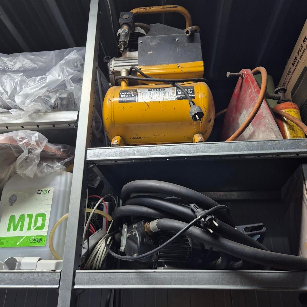 AEG Diamant Boormachine SB2-35D met vacuümpomp, Doe-het-zelf en Verbouw, Ophalen of Verzenden, Gebruikt, 600 watt of meer, Boormachine