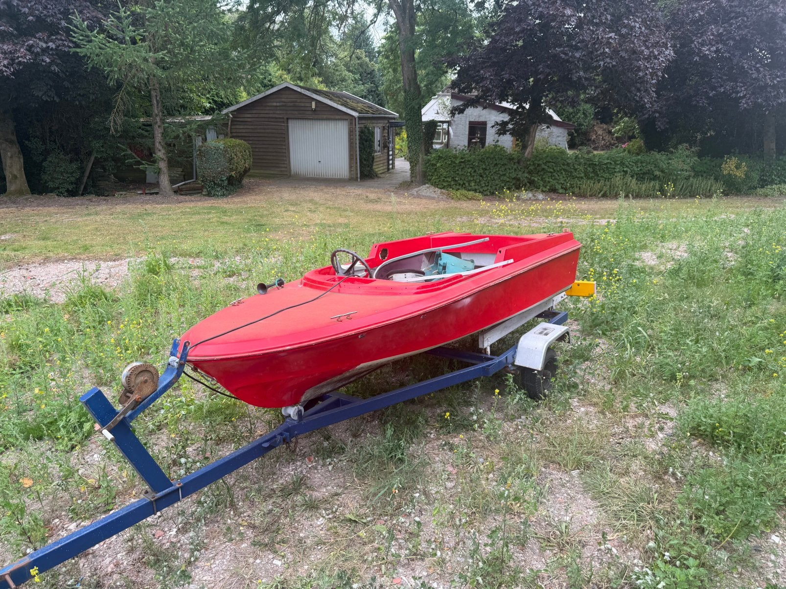 Projectboot met trailer – Opknapper – Zonder motor, Watersport en Boten, Ophalen, Zo goed als nieuw