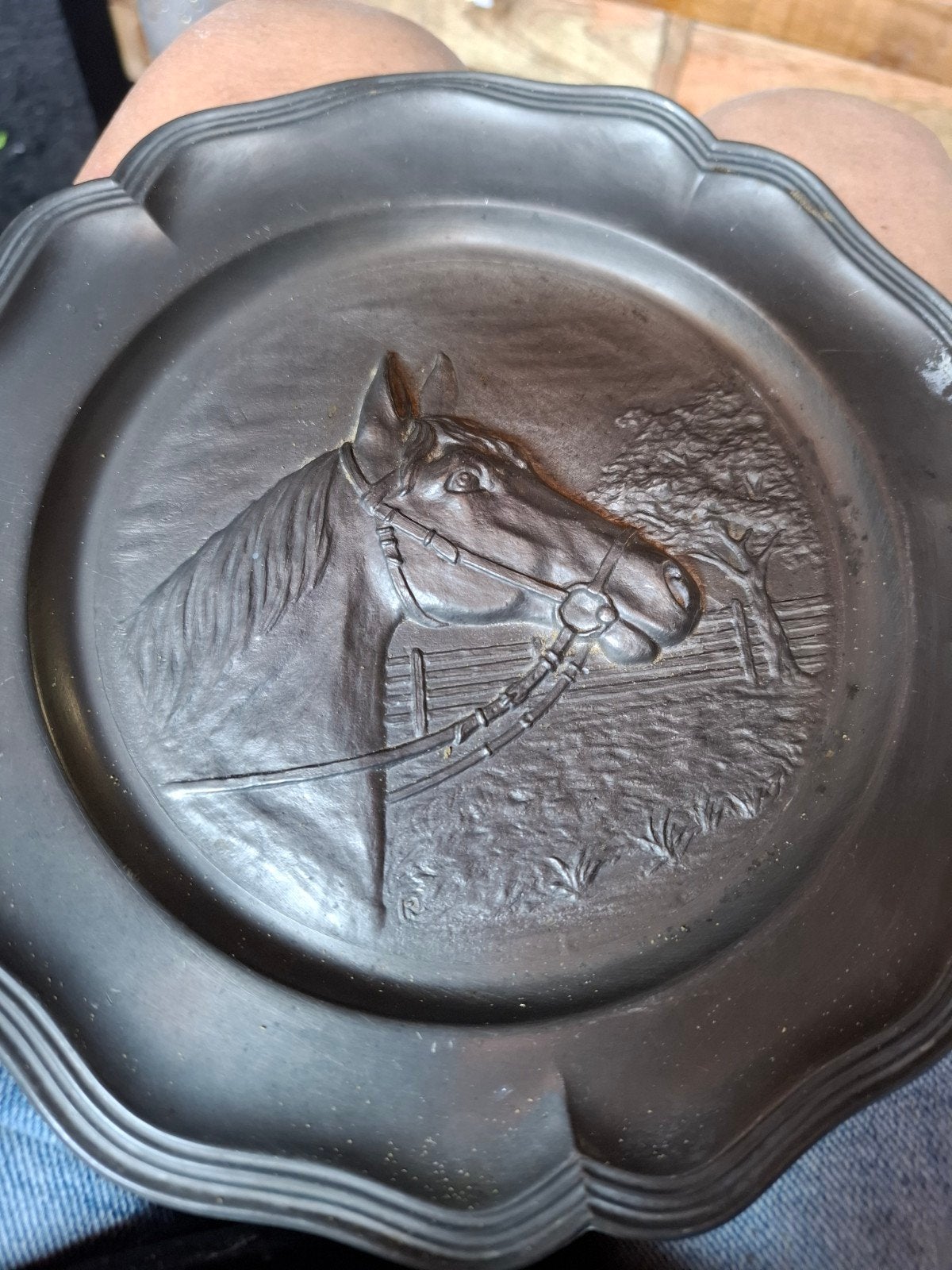 Vintage Tinnen Wandplaat met Paard - J.C.R. 80, Antiek en Kunst, Antiek | Tin, Ophalen of Verzenden