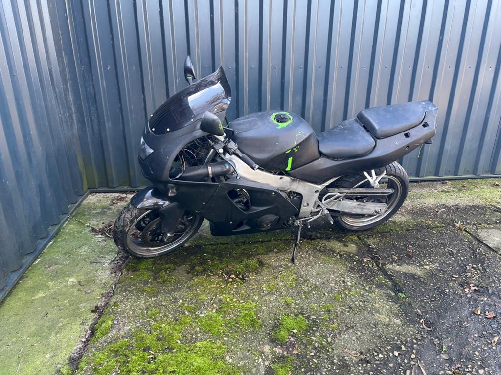 Kawasaki zx6r f2 van1996 gaat weg in onderdelen, Ophalen of Verzenden, Gebruikt