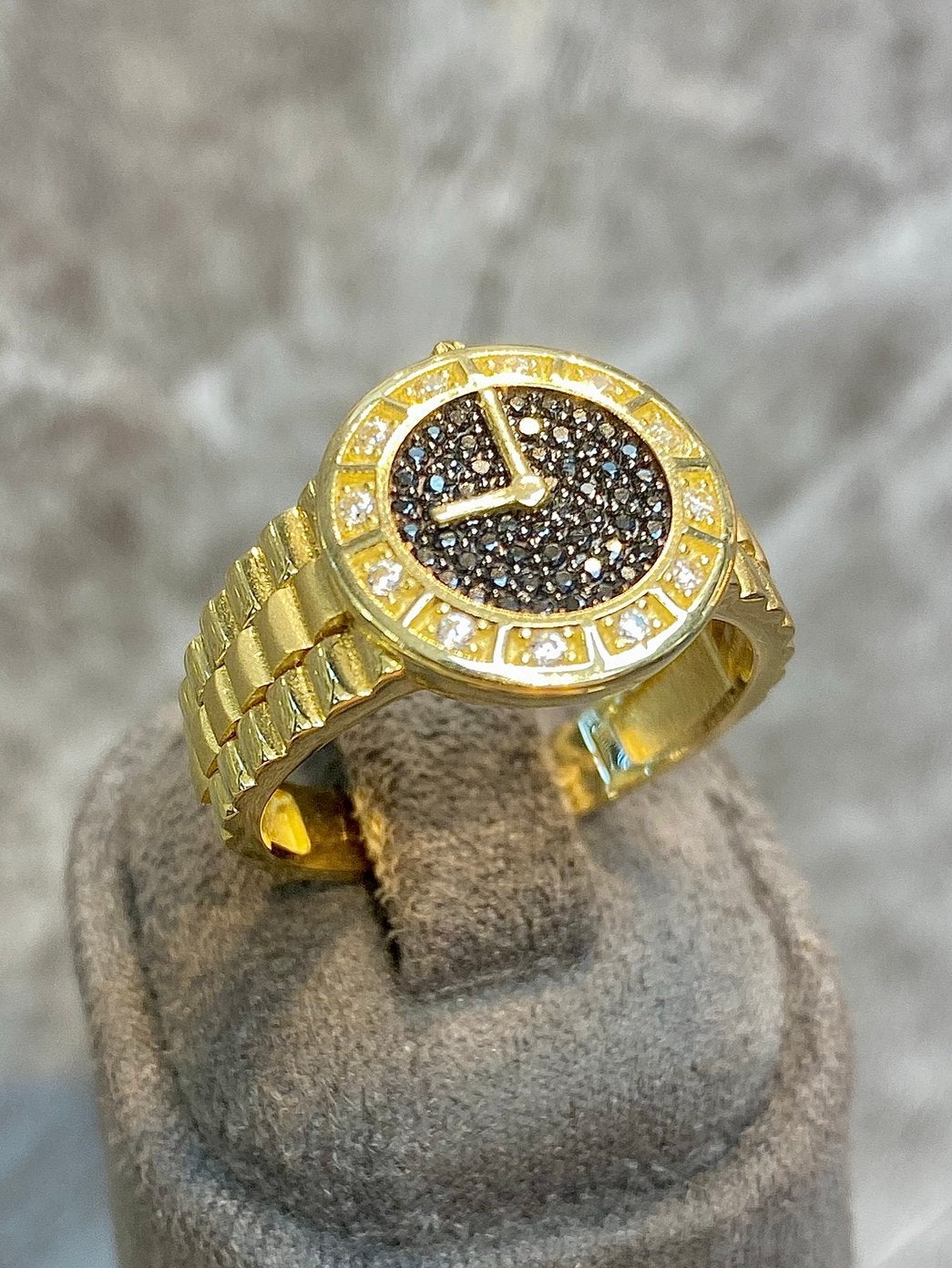 14k Gouden Klok Ring, 19 tot 20, Nieuw, Ophalen of Verzenden, Dame