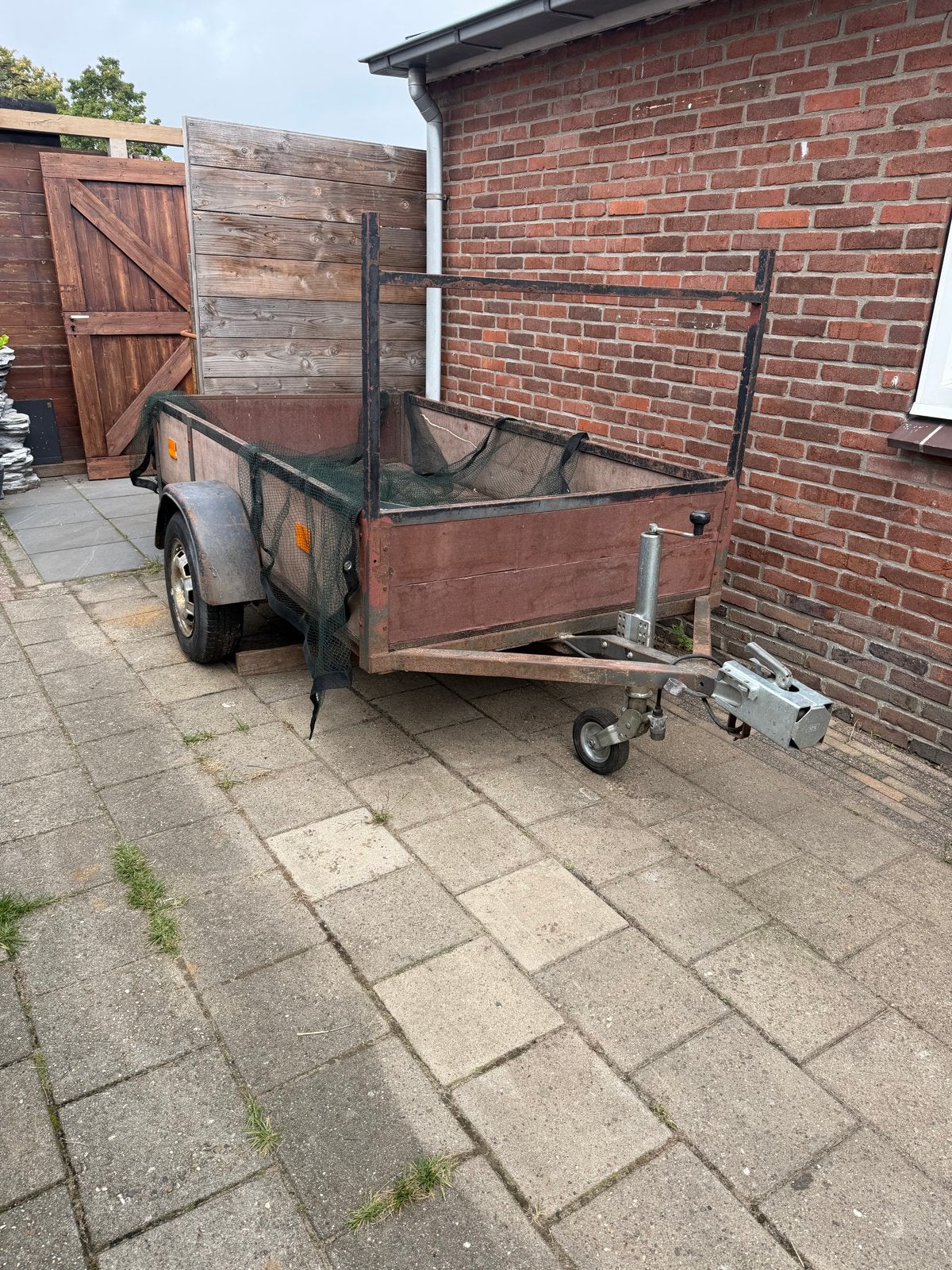 Aanhangwagen, Ophalen, Gebruikt