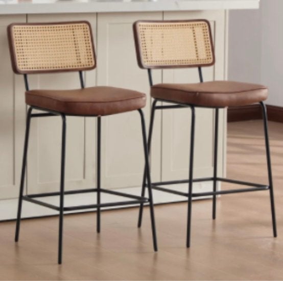 Twee barkrukken, Ophalen, 60 tot 90 cm, Nieuw, Leer