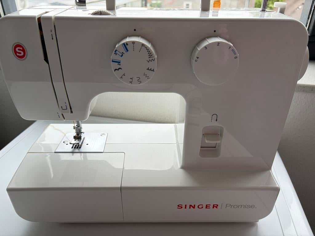 Singer Promise 1409 Naaimachine - in doos, Hobby en Vrije tijd, Naaimachines en Toebehoren, Ophalen, Zo goed als nieuw, Naaimachine