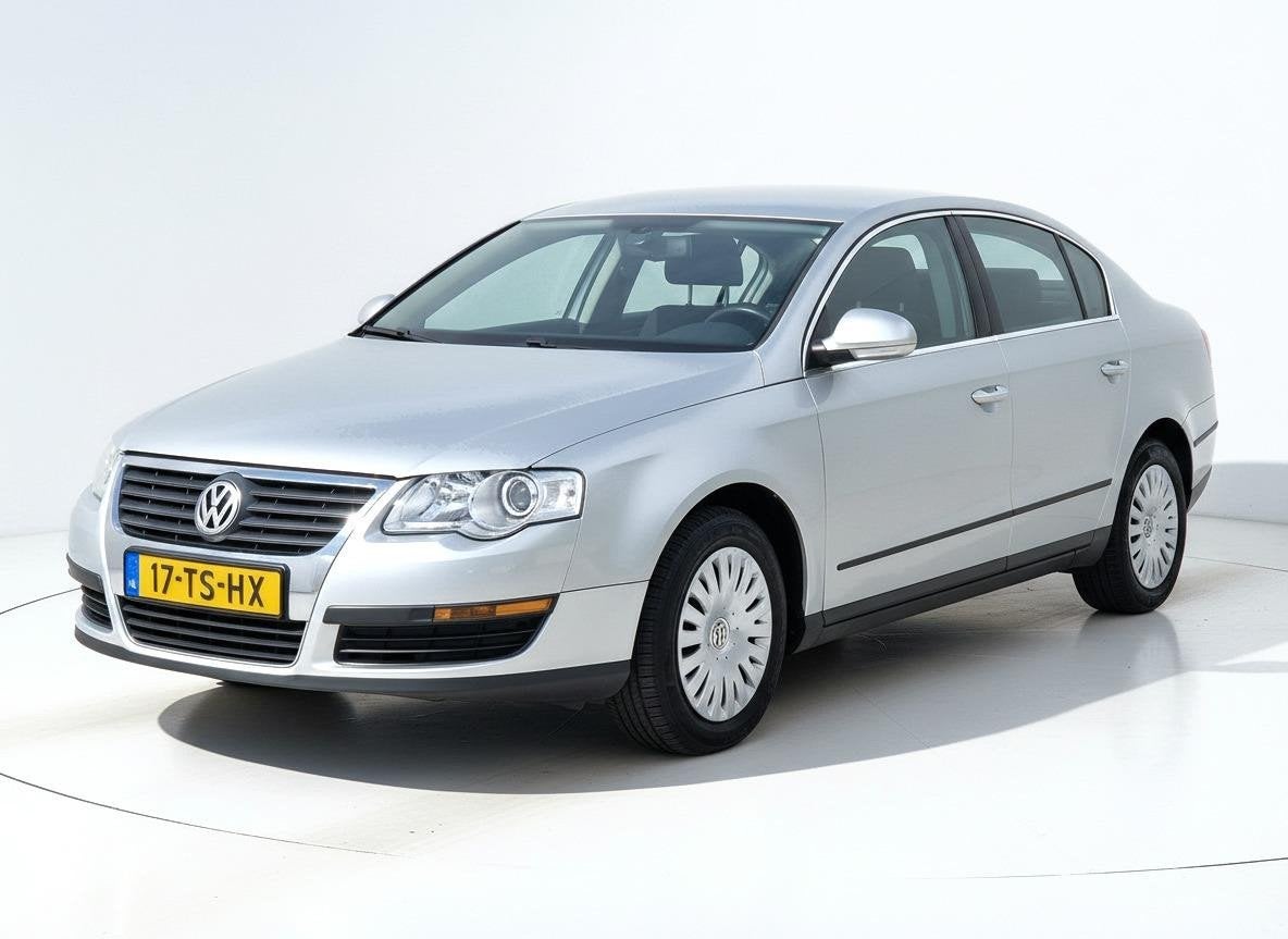 Volkswagen Passat 1.6 FSI Trendline AIRCO CRUISE TREKHAAK, Auto's, Stof, Gebruikt, Zwart, 4 cilinders