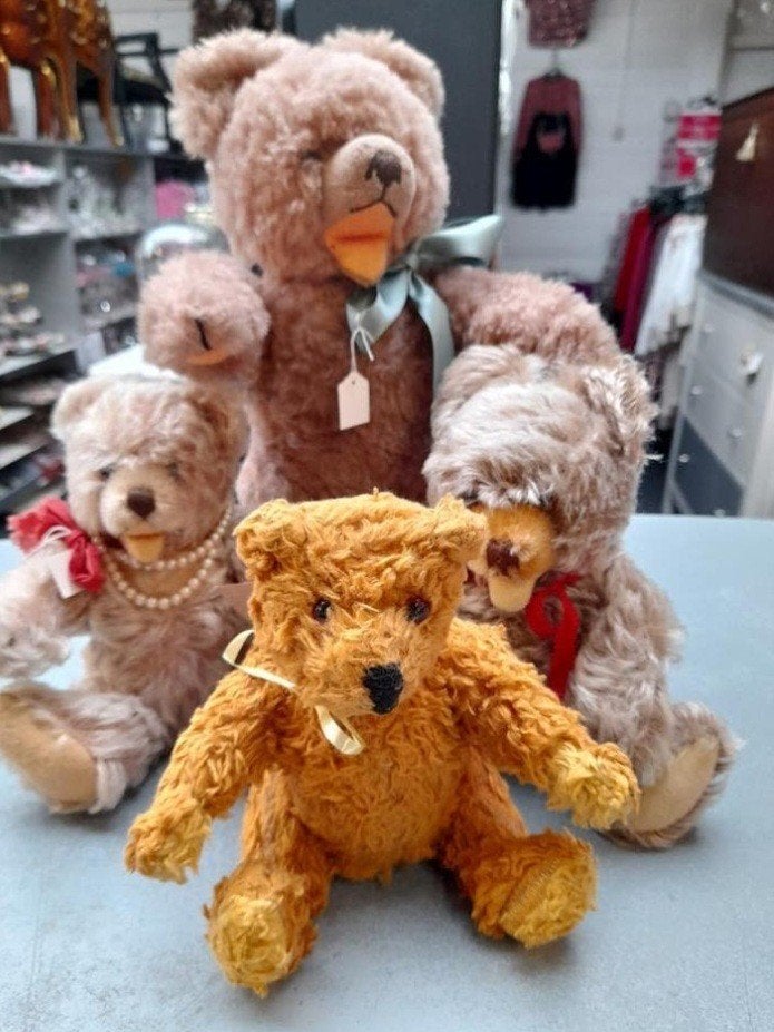 Div mooie oude beren, Verzamelen, Beren en Cherished Teddies, Ophalen of Verzenden, Zo goed als nieuw, Stoffen beer, Overige merken