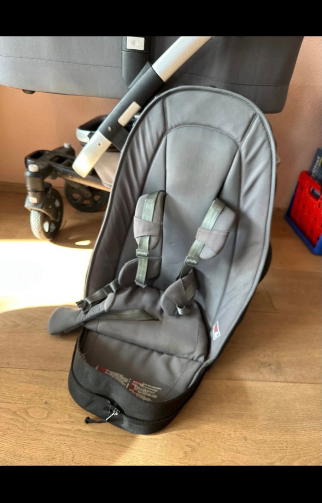Joolz Geo 3 Kinderwagen - Om te bouwen naar buggy, Gebruikt, Combiwagen, Met reiswieg, Ophalen