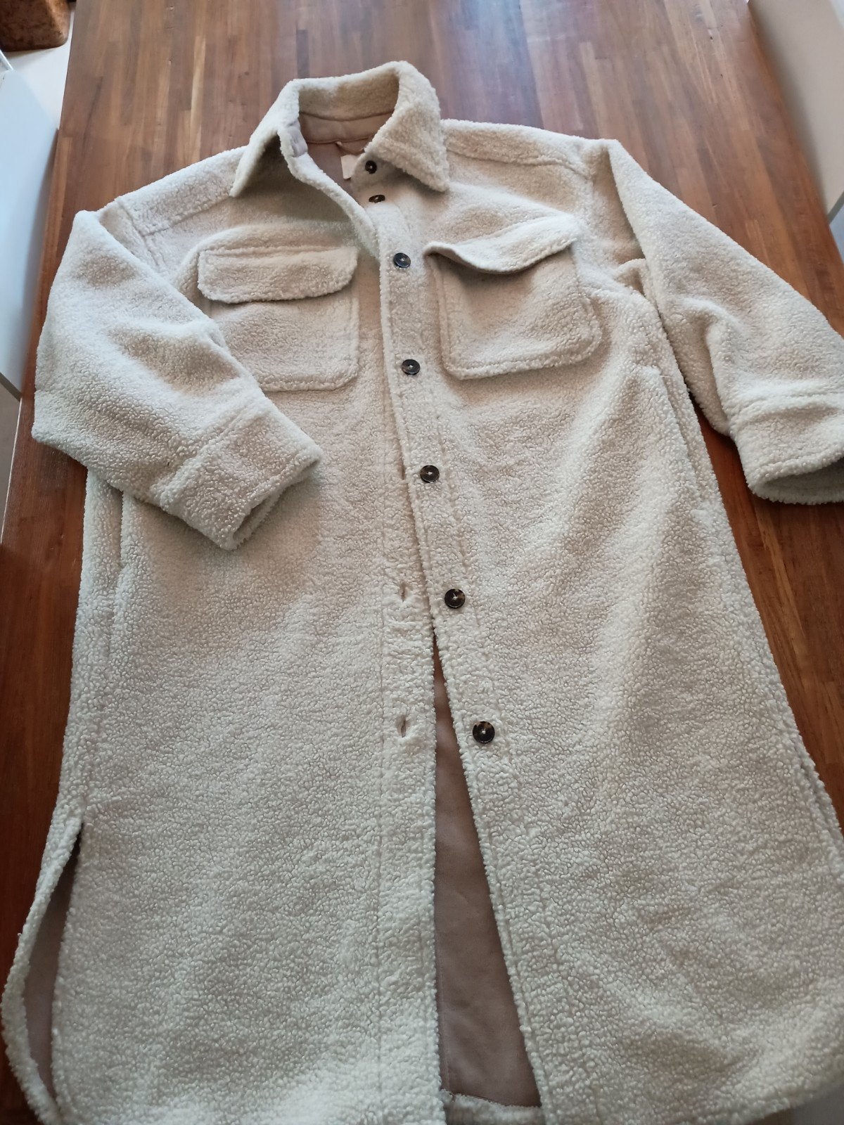€25 Heerlijke Teddy Tussenjas H&M - Maat S valt als M, Ophalen of Verzenden, Zo goed als nieuw, Maat 38/40 (M)