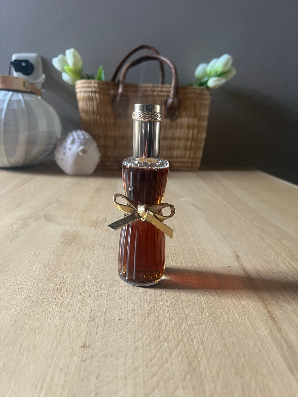 Estée Lauder Youth-Dew Eau de Parfum Spray 67ml, Ophalen of Verzenden, Zo goed als nieuw