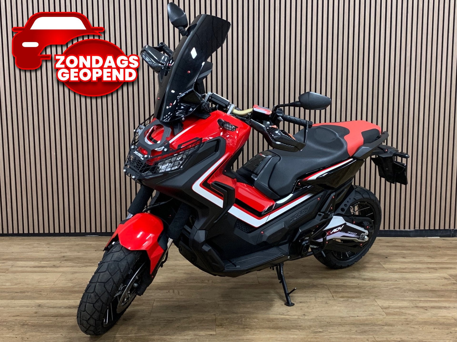 Honda Scooter NC 750 X-ADV|Akrapovic|12000KM|Nieuwstaat|, Scooter, 745 cc, Bedrijf, Meer dan 35 kW