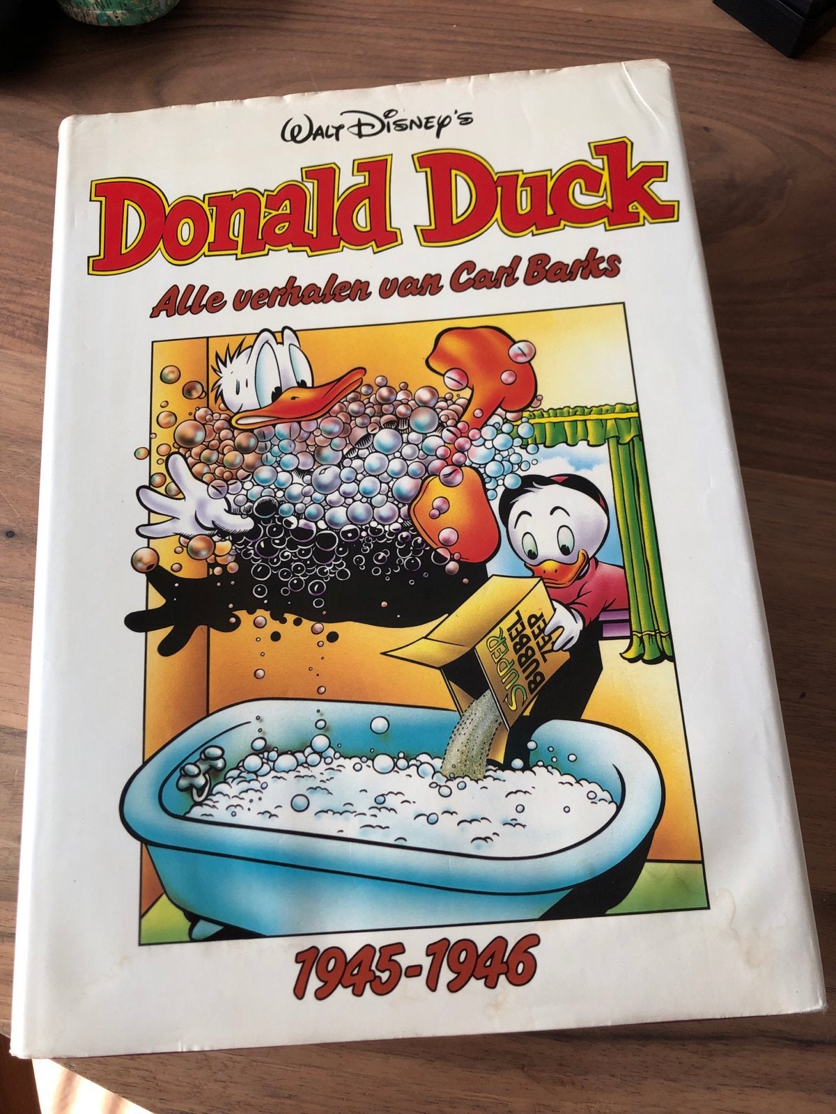 Donald Duck: Alle verhalen van Carl Barks 1945-1946, Eén stripboek, Ophalen of Verzenden, Zo goed als nieuw