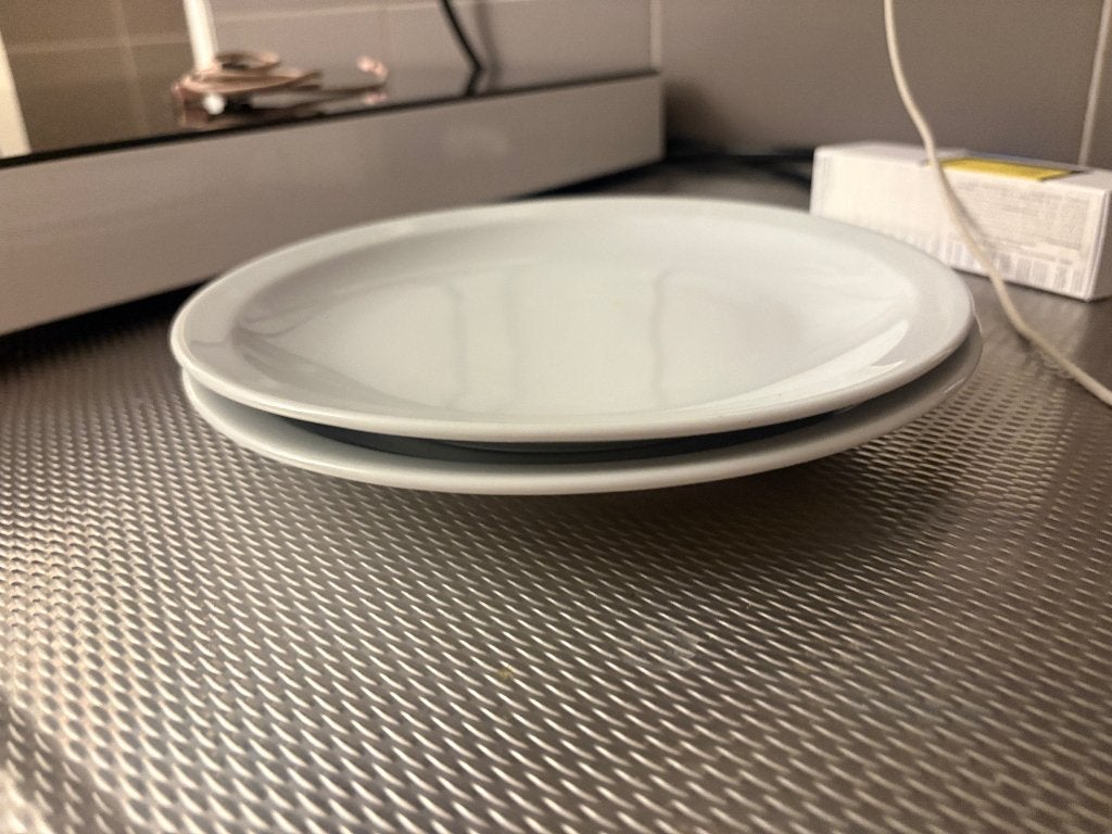 Dinner plates, Huis en Inrichting, Keuken | Servies, Zo goed als nieuw, Bord(en), Overige stijlen, Keramiek, Ophalen of Verzenden