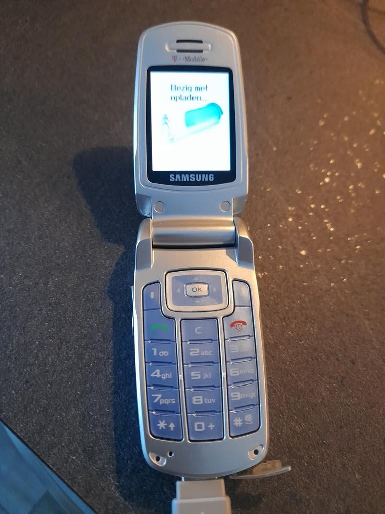 Nieuwe Samsung SGH-M300, Telecommunicatie, Ophalen, Nieuw, Blauw, Zonder simlock