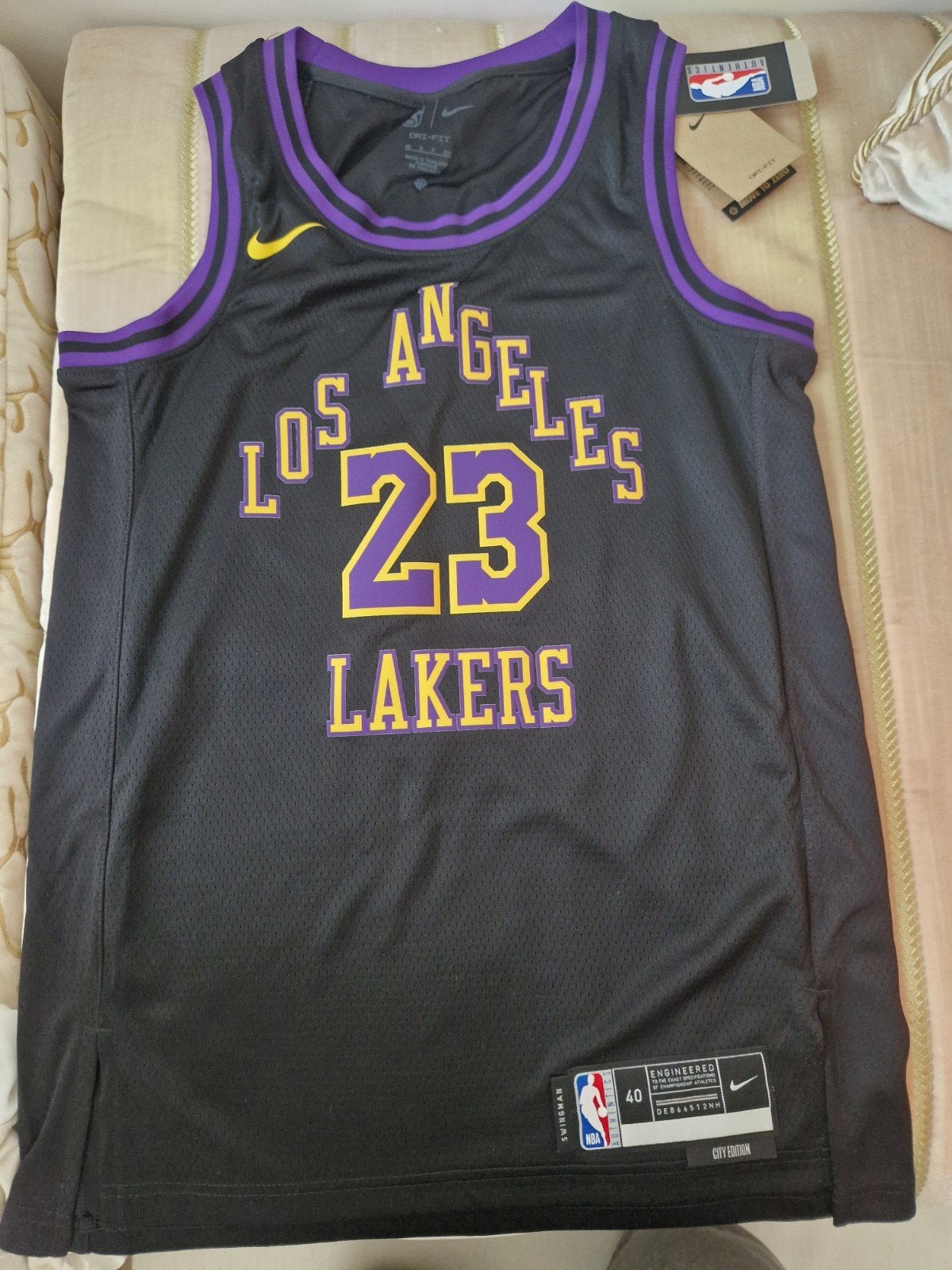 Nike NBA Los Angeles Lakers LeBron James City Edition Shirt, Ophalen of Verzenden, Nieuw, Maat 46 (S) of kleiner, Nike