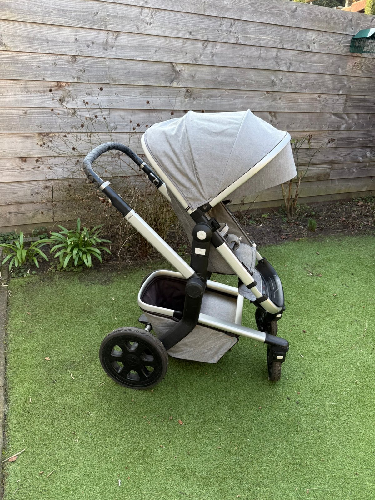 Joolz Day 2 kinderwagen + acccessoires, Kinderen en Baby's, Kinderwagens en Combinaties, Gebruikt, Combiwagen, Verstelbare duwstang