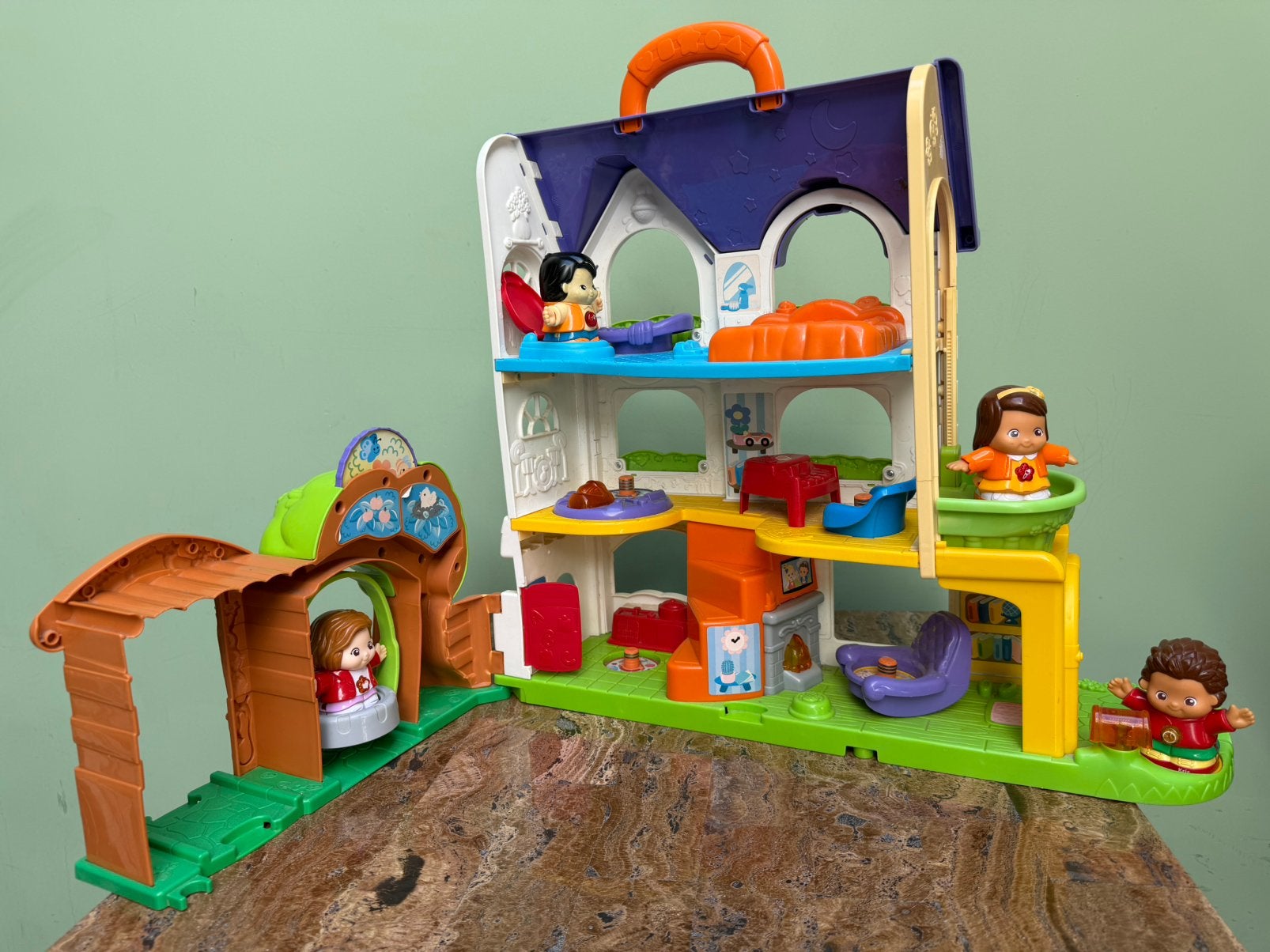 Vtech vrolijke vriendjes magische speelhuis, Kinderen en Baby's, Ophalen, Zo goed als nieuw