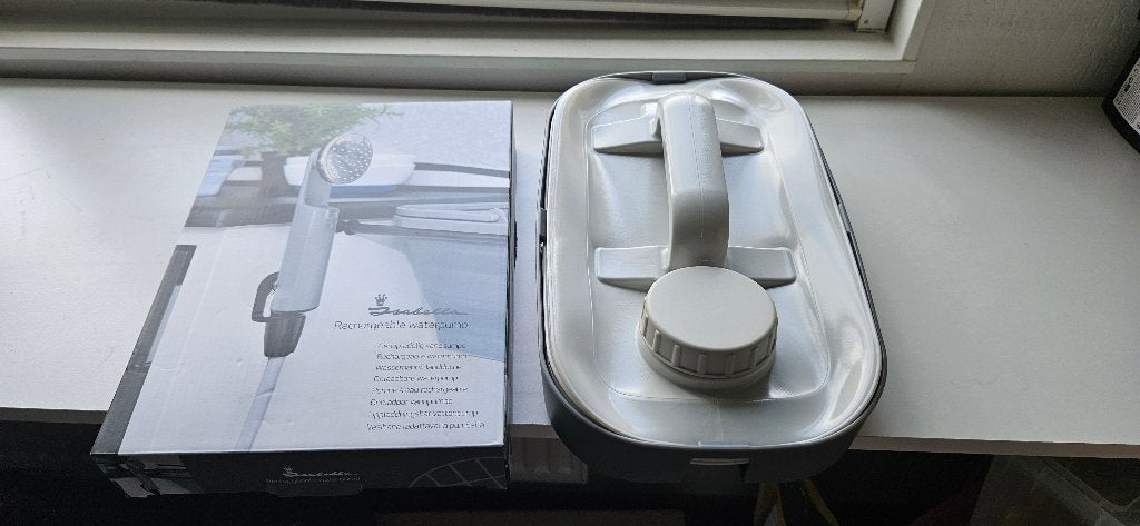 Handdouche voor camping met oovouwbare jerrycan, Caravans en Kamperen, Kampeeraccessoires, Ophalen of Verzenden, Nieuw