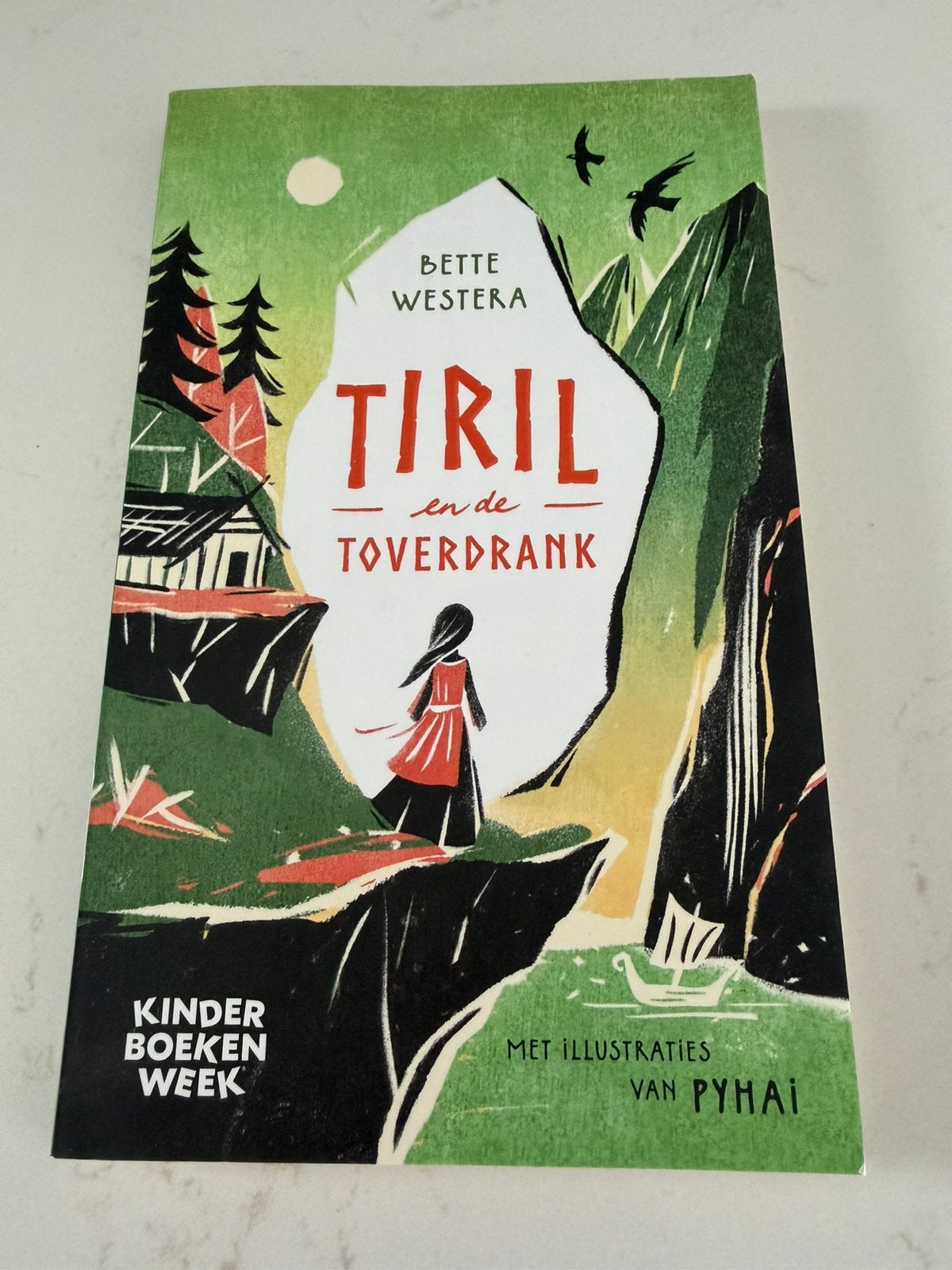 Tiril en de toverdrank, Ophalen of Verzenden, Zo goed als nieuw