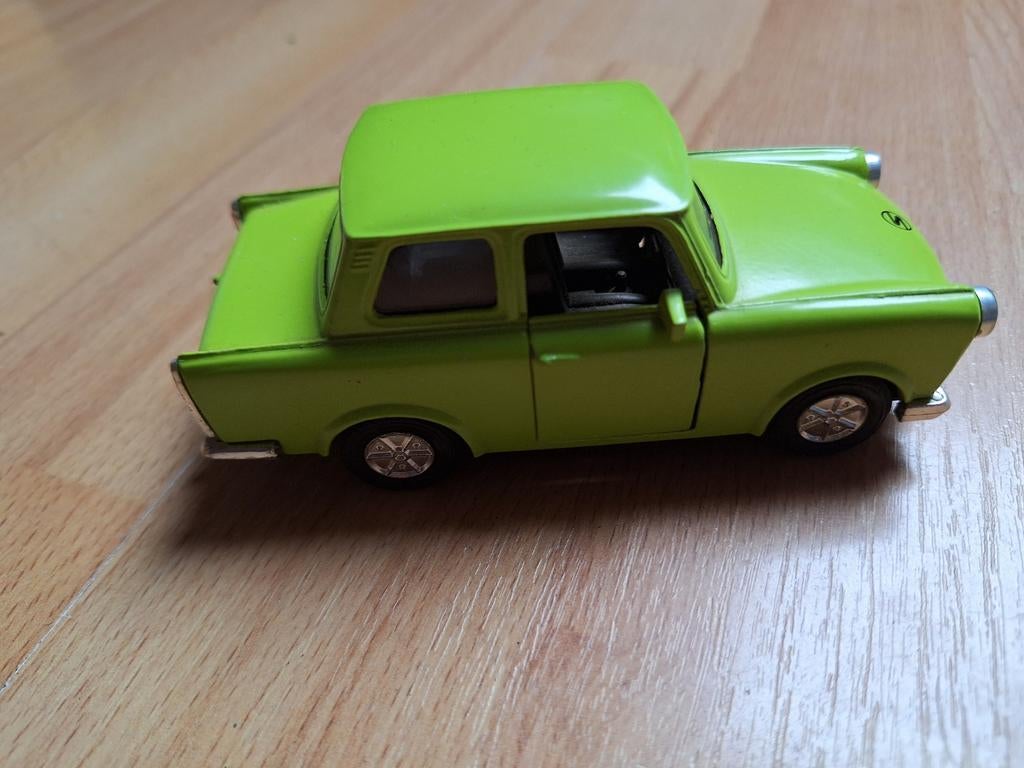 Groene Trabant 601 Schaalmodel - Vintage Auto, Gebruikt, 1:50 of kleiner, Auto, Ophalen