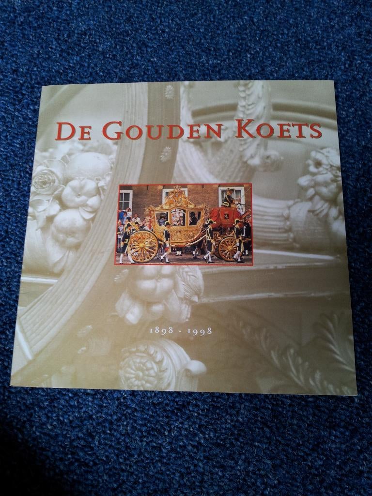De Gouden Koets 1898-1998 honderd jaar bijzondere postzegels, Postzegels en Munten, Postzegels | Toebehoren, Ophalen of Verzenden