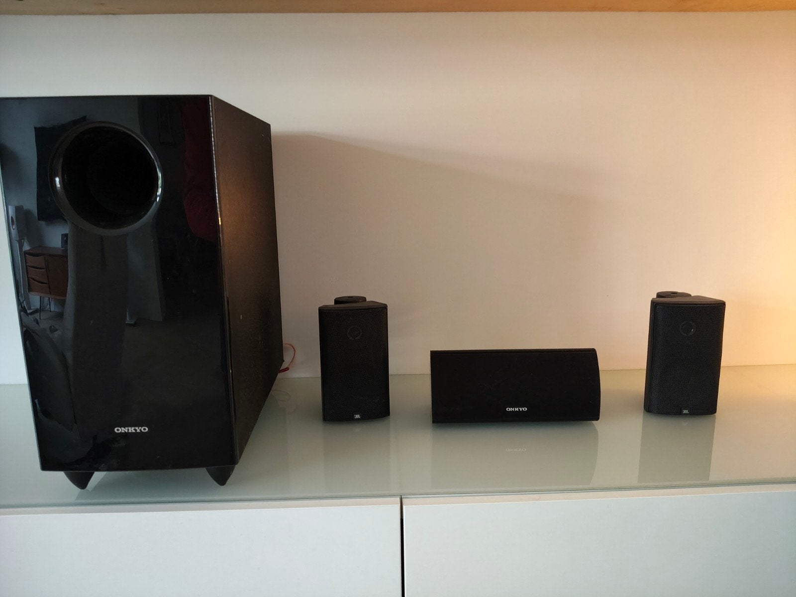 set speakers JBL front en Onkyo center en sub, Gebruikt, JBL, Speakerset, Ophalen of Verzenden