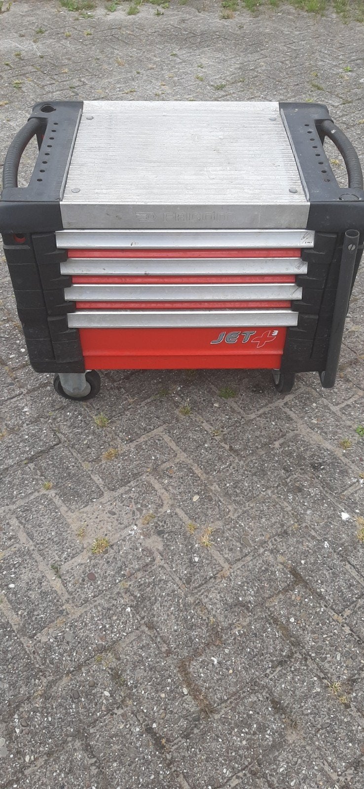 Nette Facom gereedschapkar met merk gereedschap, Ophalen