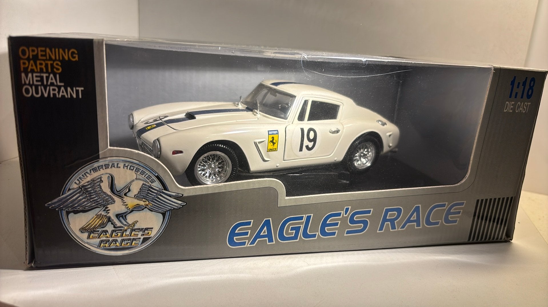 Ferrari 250 gt swb berlinette 61 #19 universal hobbies 1.18, Overige merken, Ophalen of Verzenden, A, A