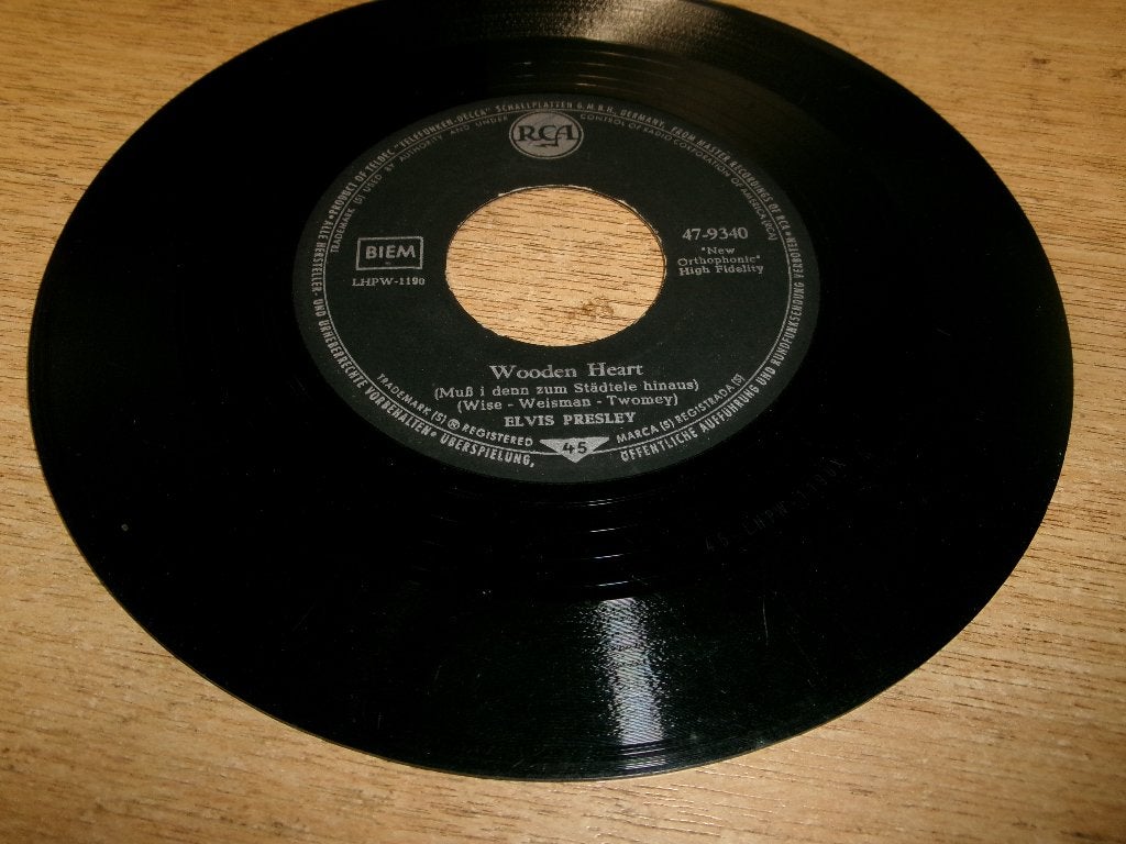 ELVIS PRESLEY / Wooden heart / Duitse persing / ZG, Cd's en Dvd's, Vinyl Singles, Ophalen of Verzenden, Gebruikt, Pop