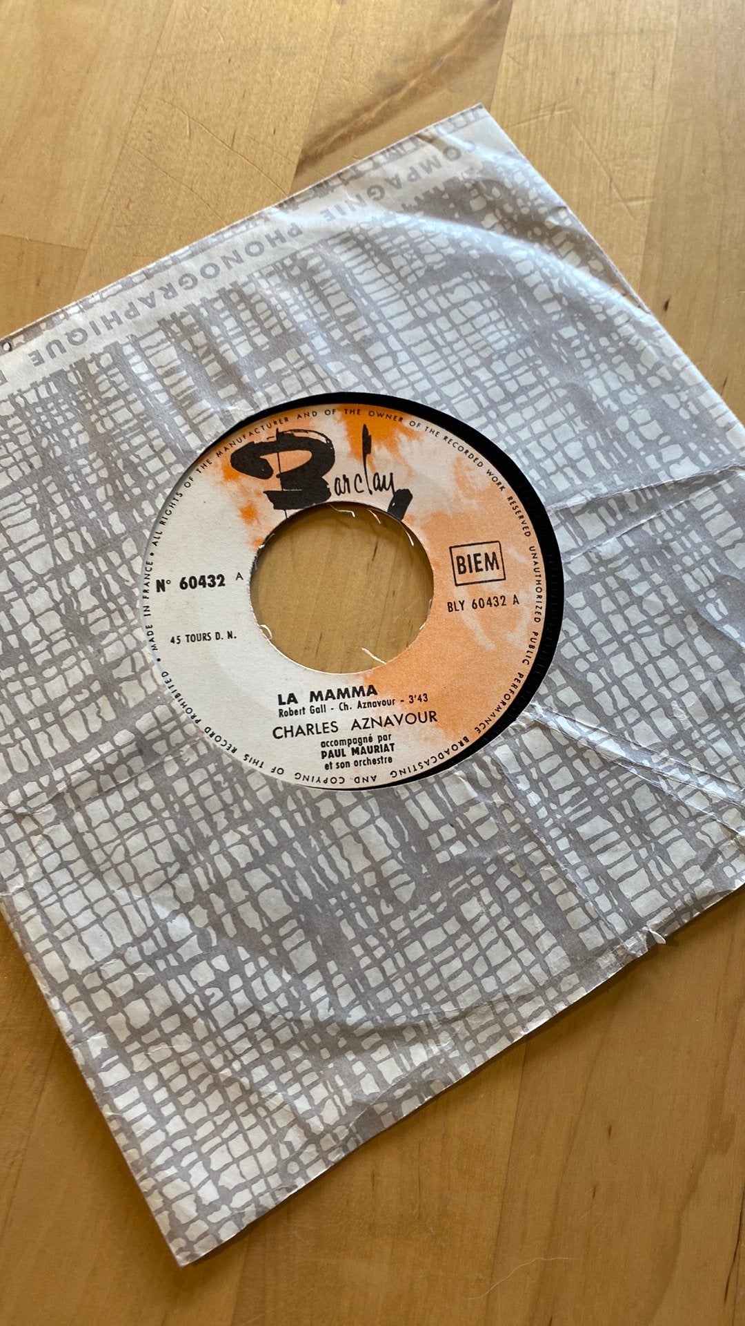 Vinyl single Charles Aznavour - La mamma, Ophalen of Verzenden, Zo goed als nieuw, Pop