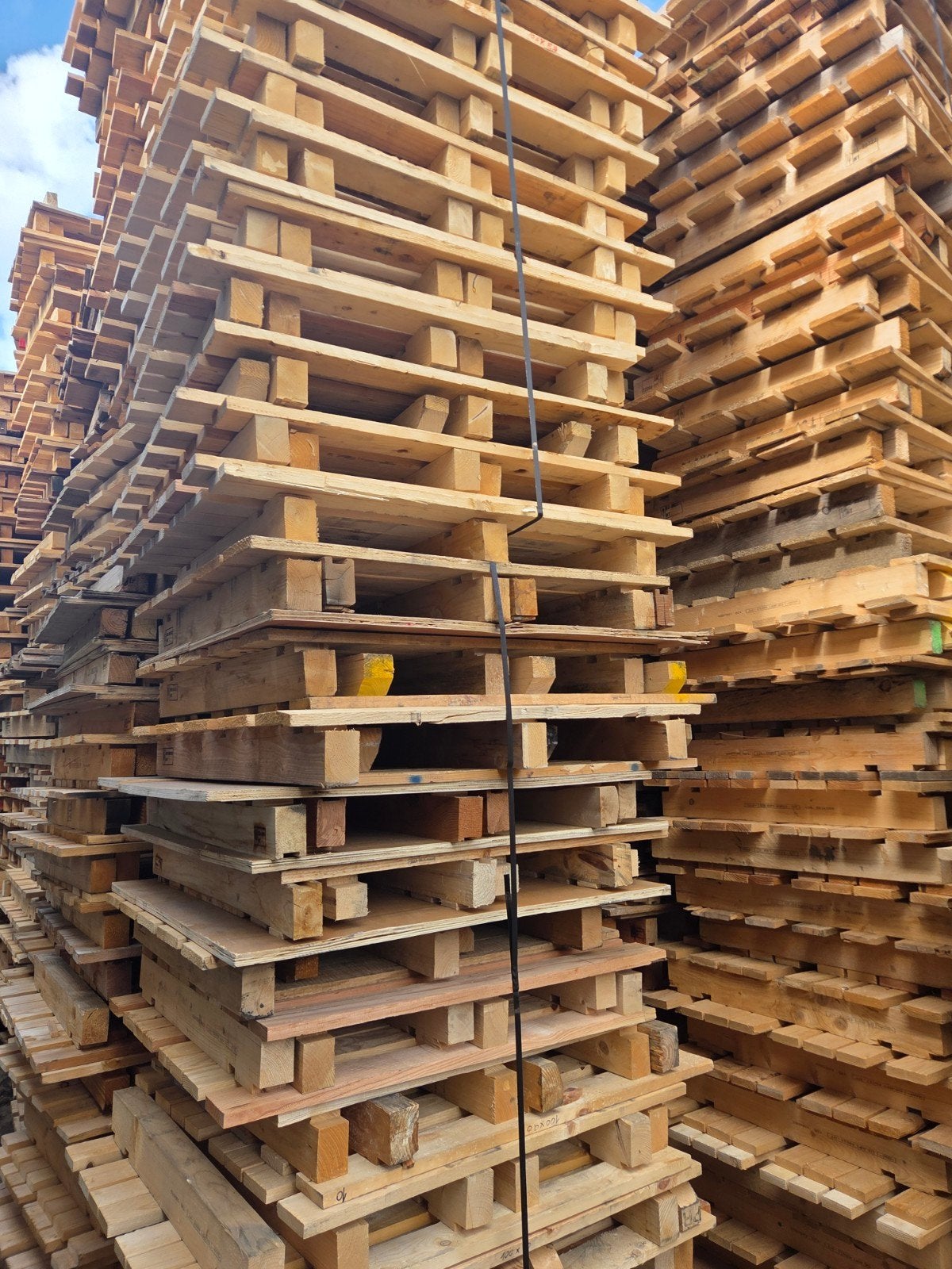 Te koop stevige pallets steenpallets zware pallets, Ophalen, 50 mm of meer, Pallet, Minder dan 200 cm