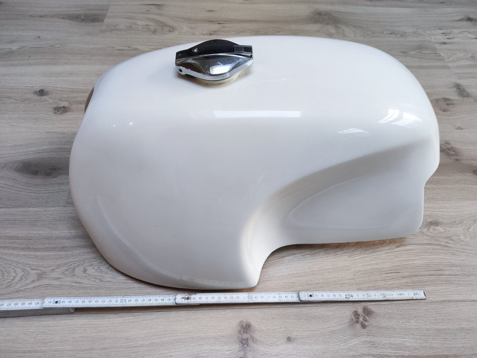 Polyester tank ''Hoske'' Style, Ophalen of Verzenden