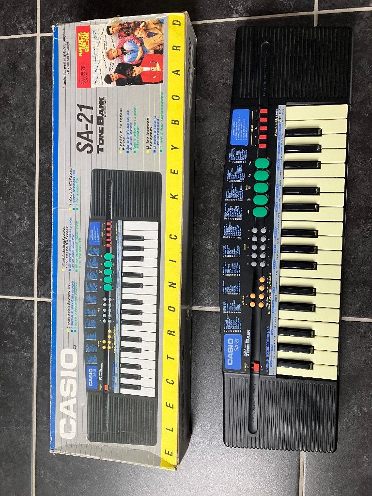 Casio Keyboard, Muziek en Instrumenten, Keyboards, Ophalen, 61 toetsen, Casio