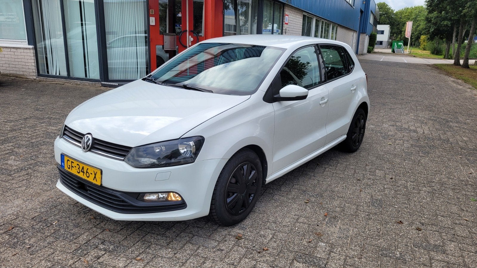 Volkswagen Polo 1.4 TDI 55KW BMT 2014 Wit nieuwe apk lage km, Auto's, Voorwielaandrijving, Stof, Wit, Stoelverwarming