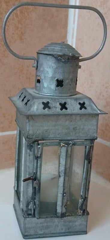 Decoratief metalen mini kaarslantaarntje, Ophalen of Verzenden, Zo goed als nieuw, Metaal, Grijs