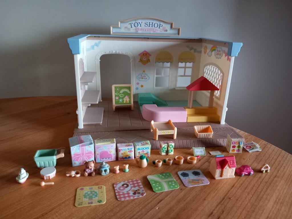 Sylvanian families speelgoedwinkel/shop, Ophalen of Verzenden, Zo goed als nieuw, Poppenhuis