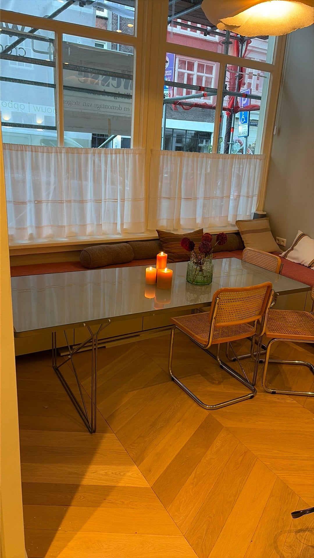 Designer tafel vintage glas staal, Ophalen, Zo goed als nieuw, 75 m² of meer, Laminaat