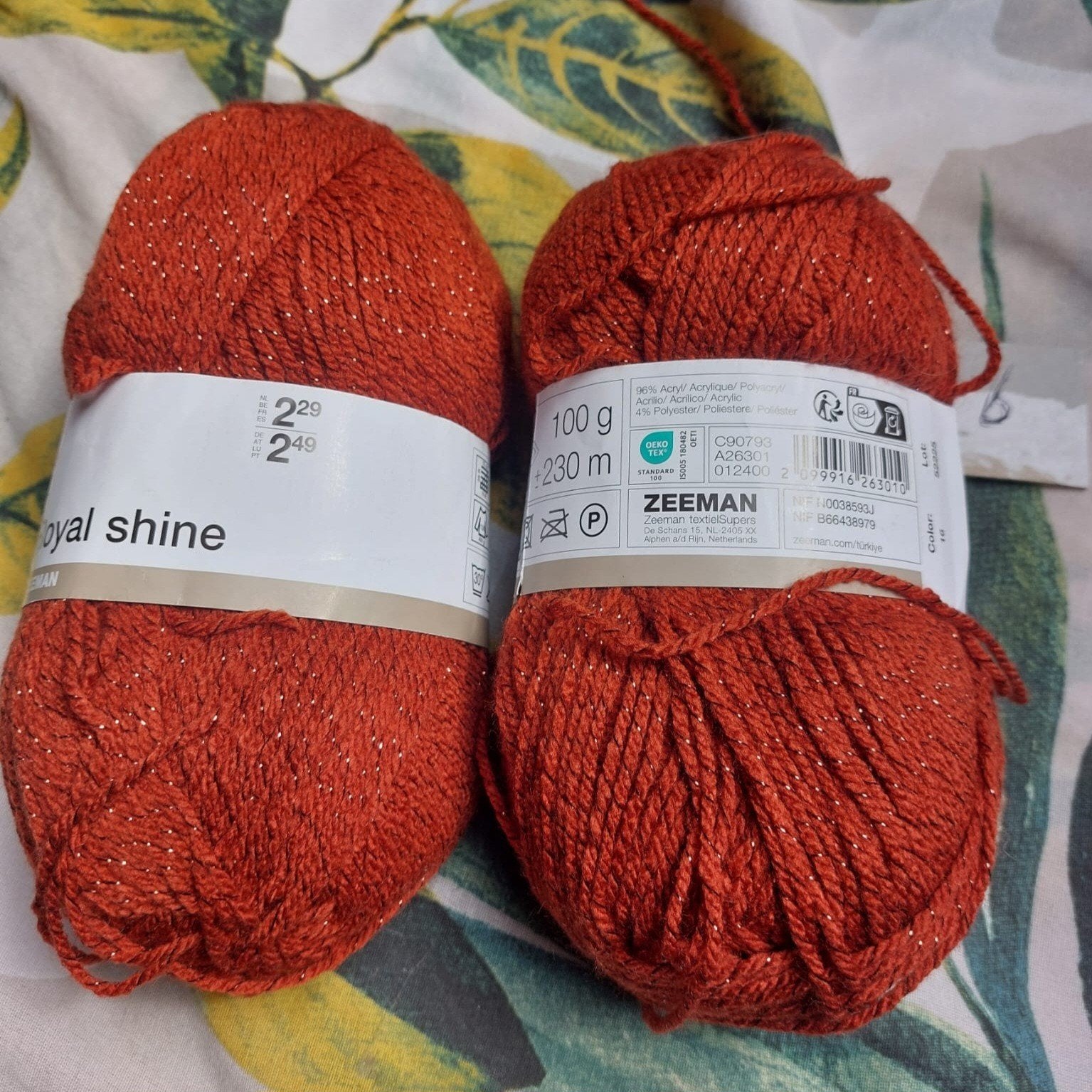 2 bollen wol glanzend terracotta (Royal Shine), Hobby en Vrije tijd, Breien en Haken, Ophalen of Verzenden, Nieuw, Breien of Haken