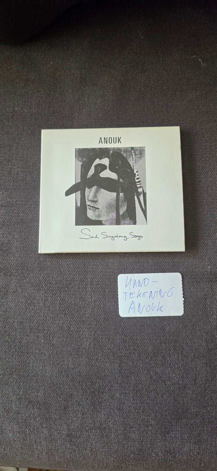 Anouk - Sad Singalong Songs (Gesigneerd), Pop, Ophalen of Verzenden, Zo goed als nieuw, Inclusief boekje