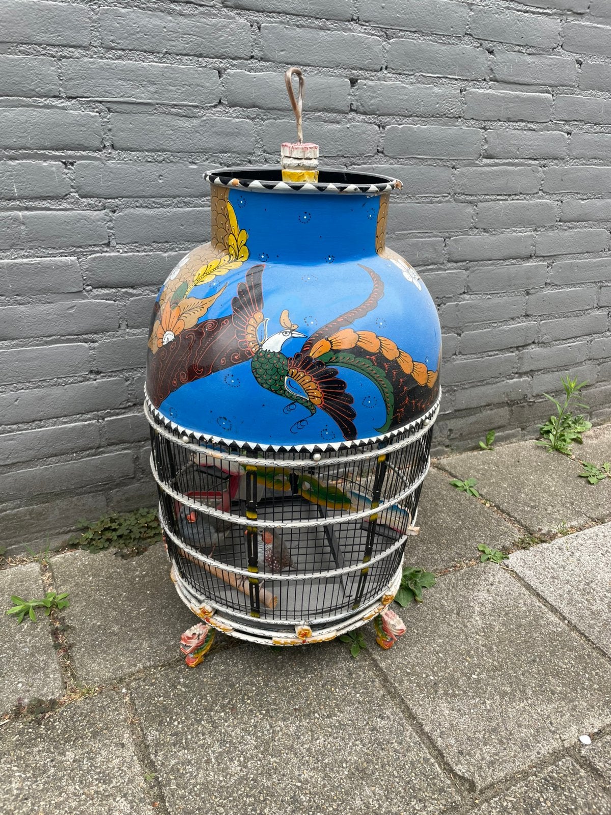 Unieke handgeschilderde Indonesische vogelkooi (restauratie), Ophalen