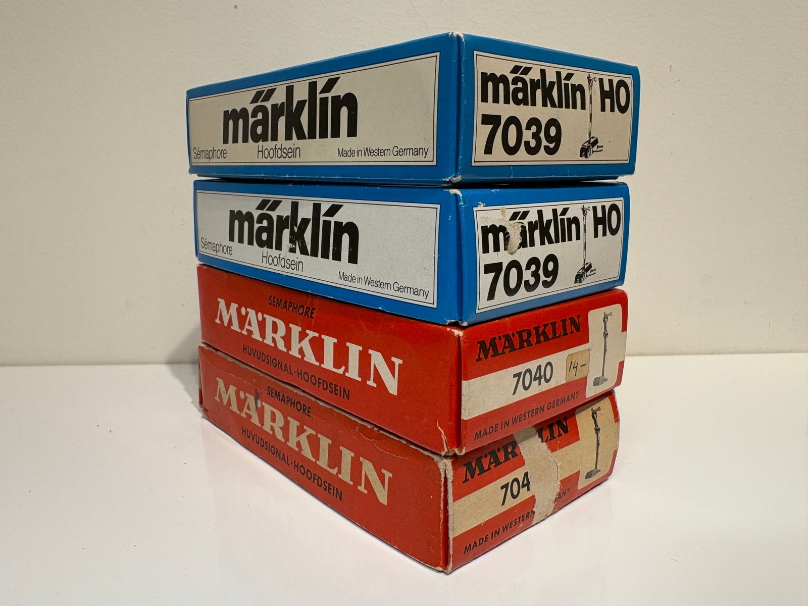 Marklin H0 4 stuks hoofdsein 7039 & 7040, Hobby en Vrije tijd, Wisselstroom, Gebruikt, Verzenden, Overige typen