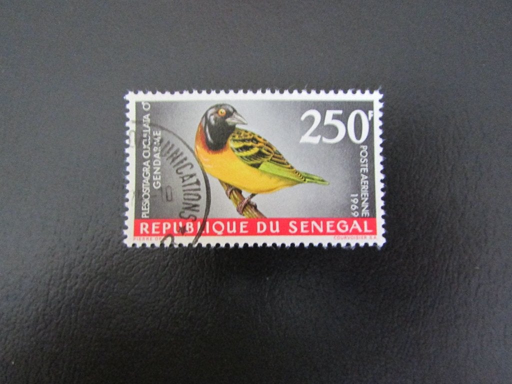 Postzegel Vogel: Gendarme-Wever uit Senegal, Ophalen of Verzenden, Gestempeld, Dier of Natuur