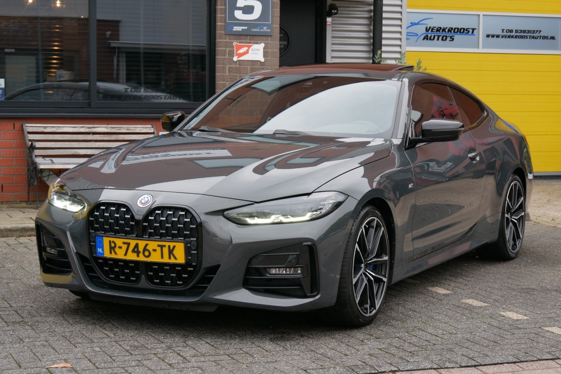 BMW 4-serie Coupé 420i High Executive. m sport. camera. sch, Automaat, Achterwielaandrijving, Gebruikt, 4 stoelen