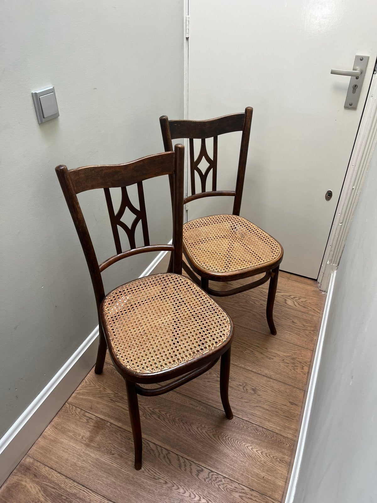 Thonet stoelen, Ophalen of Verzenden