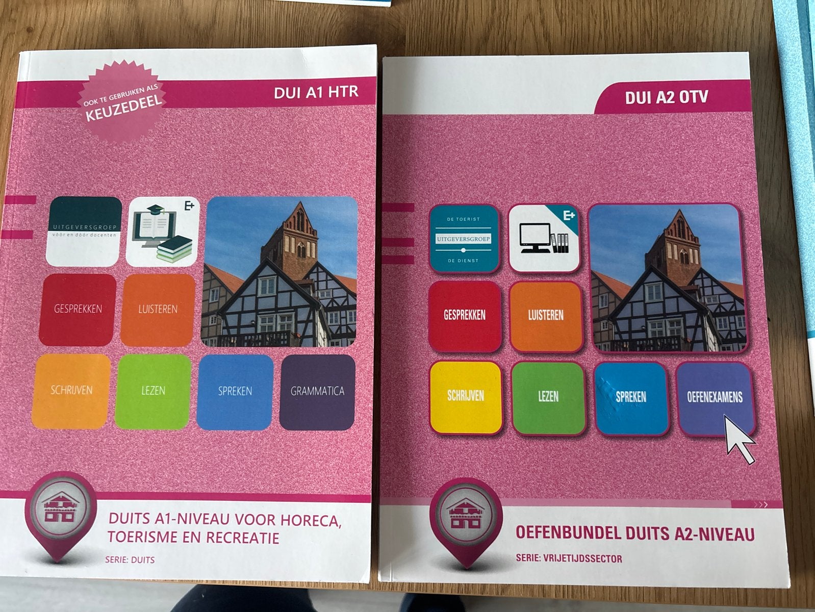 Duits A1 HTR & A2 OTV Oefenbundel - Toerisme & Recreatie, Boeken, Ophalen of Verzenden, Gamma, Zo goed als nieuw, MBO