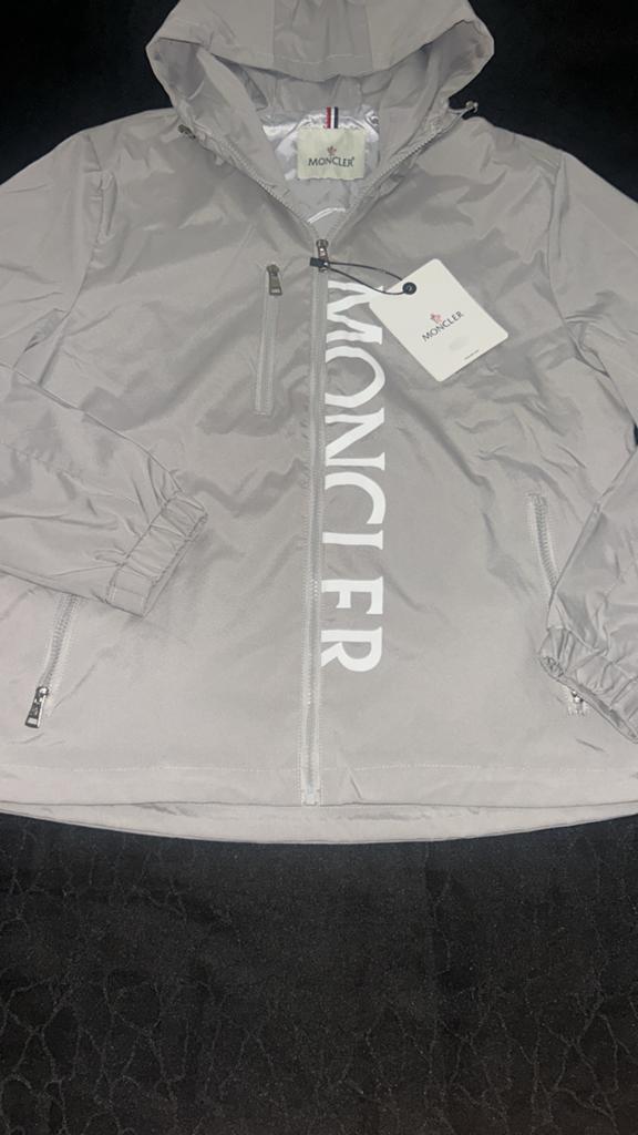Moncler windbreaker, Maat 52/54 (L), Verzenden, Zo goed als nieuw, Grijs