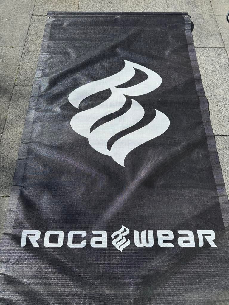 Officiële Roca Wear Tour Banner - 250cm x 121,5cm, Ophalen of Verzenden, Gebruikt, Reclamebord