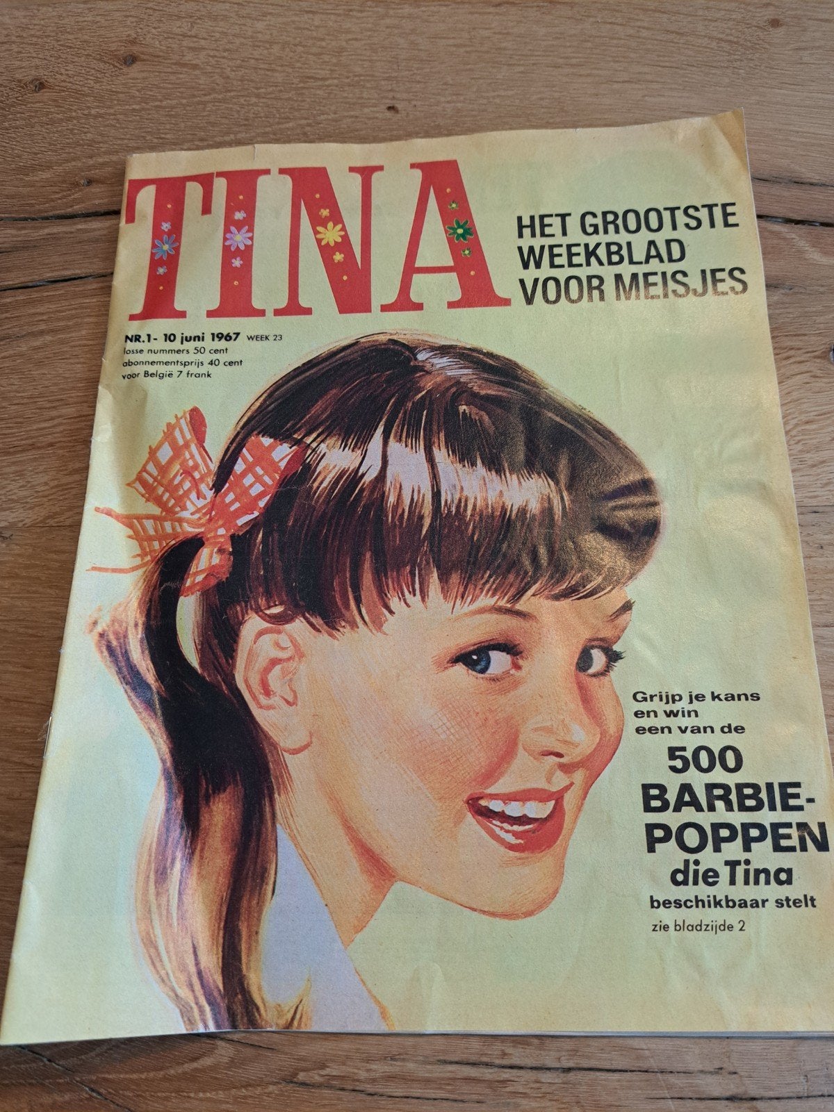 Tina uit 1967 . Vintage / retro, Boeken, Ophalen of Verzenden, Gelezen