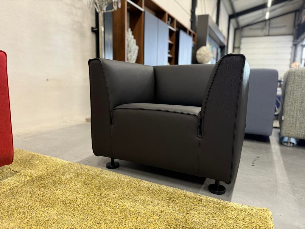 Nieuw Gelderland 4800 Fauteuil zwart leer Design stoel, Nieuw, Ophalen of Verzenden, Gelderland, 50 tot 75 cm
