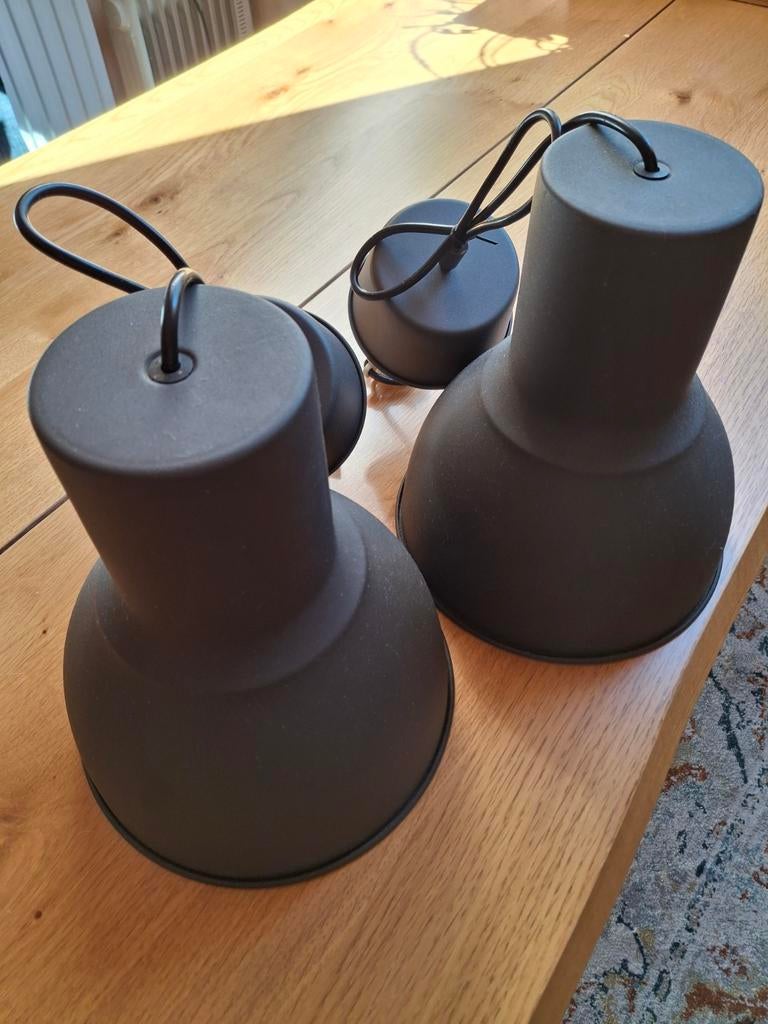 2x Hanglamp industrieel antraciet met witte binnenkant, Ophalen, Gebruikt, Metaal, Minder dan 50 cm